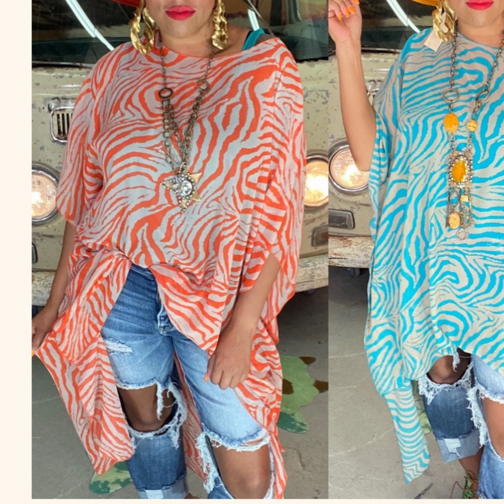 Chunky Armadillo tan and orange zebra print tunic tan one size. NWT.